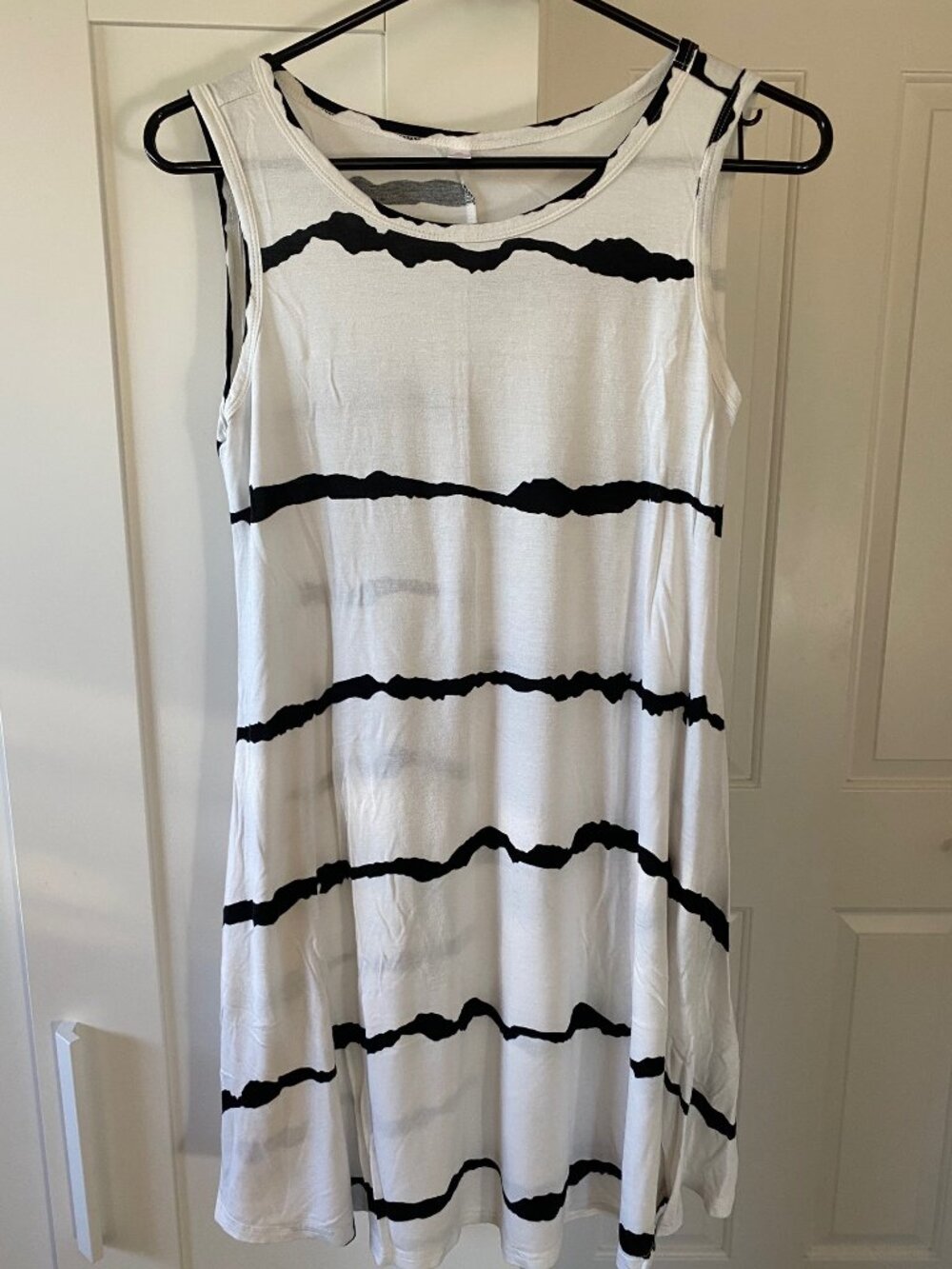 Weaczzy Women's Casual Summer T Shirt Dress Short Sleeve White/Black Size S